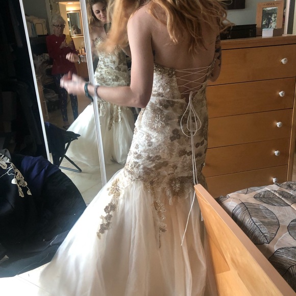 Mac Duggal strapless corset back prom gown - Picture 14 of 16